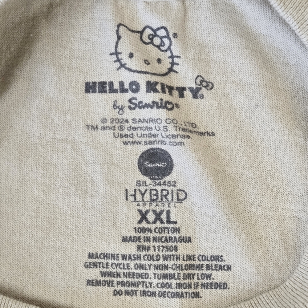 2 Graphic Tees Western Hello Kitty 2X - Picture 3 of 15